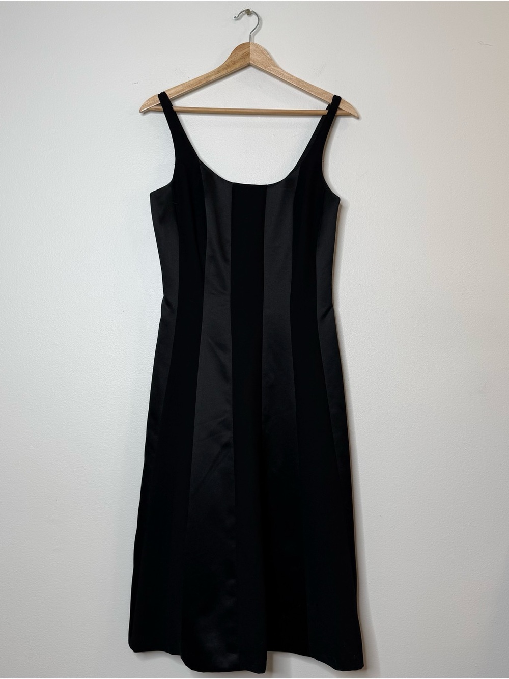 Vintage Donna Morgan Satin Panel Cabana Stripe in black A Line Scoop Neck LBD 6